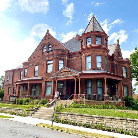Vineyard Mansion Carriage House Villa เซนต์โจเซฟ ภายนอก รูปภาพ